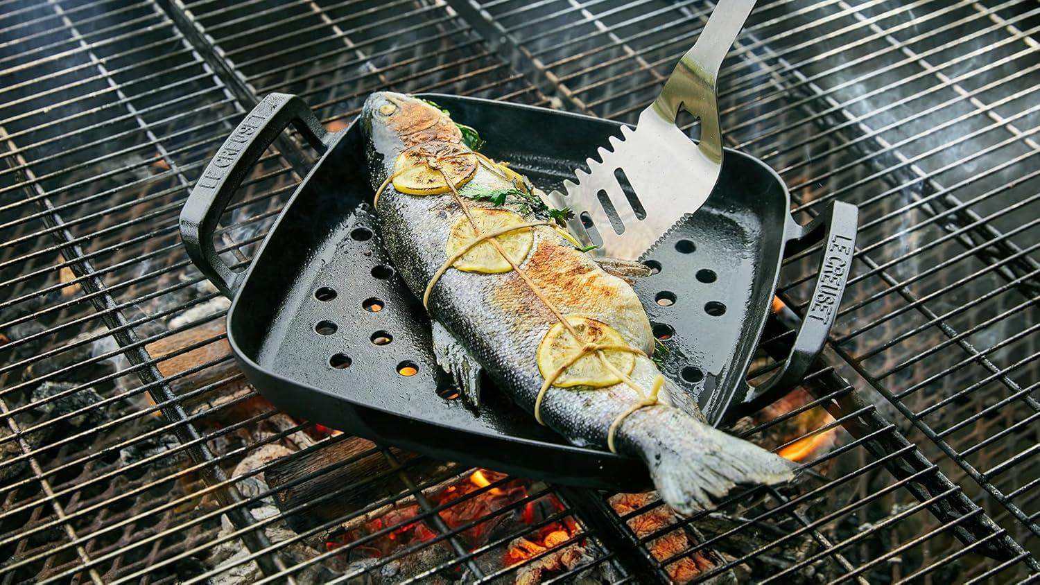 imageLe Creuset Stainless Steel Outdoor Slotted Turner 1753Piece Set
