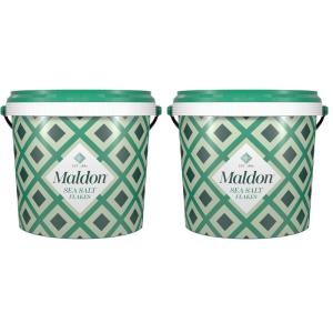 Maldon Salt, Sea Salt Flakes, 8.5 oz (240 g), Kosher, Natural, Unique Gourmet Pyramid Shaped Salt Flakes, Perfect for a Wide Range of Dishes, Hand-Harvested for Four Generations (Packaging May vary)(24.7 Ounce (Pack of 4))