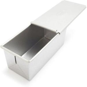 Sur La Table Platinum Professional Pullman Loaf Pan with Lid, 9″ x 4″ x 4″, Silver