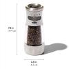 OXO Good Grips Contoured Mess-Free Pepper Grinder, Adjustable Ceramic Grinder with Five Settings, Black Pepper Mill for Home and Kitchen, Spice Tool and Kitchen Gadget(Gray)