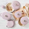 Le Creuset Signature Skillet, 10.25″, Shallot